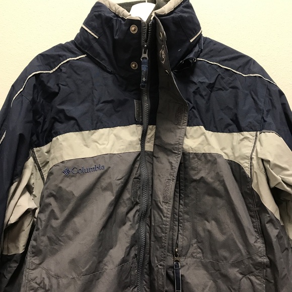 SOLD - Columbia Ski Jacket - Picture 2 of 7
